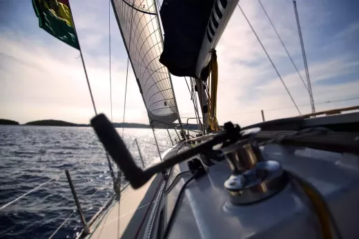 What to Wear on a Sailboat: Essential Clothing and Accessories