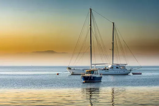 From Anchors to Zippers: A Comprehensive Guide to Sailboat Maintenance and Repair